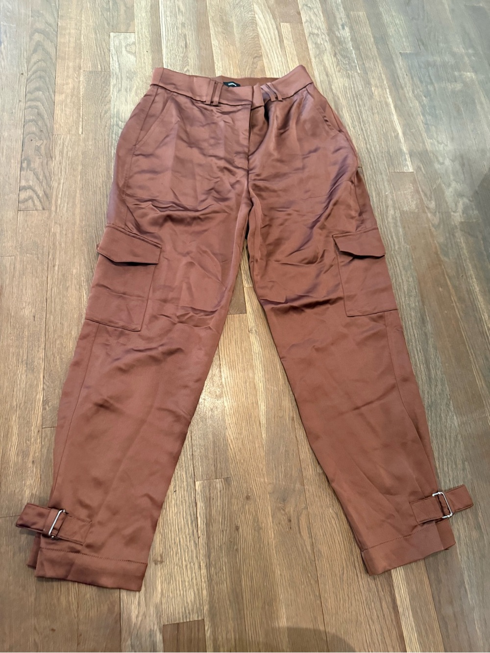 Express Women's Cargo Pants in Rust size 8R